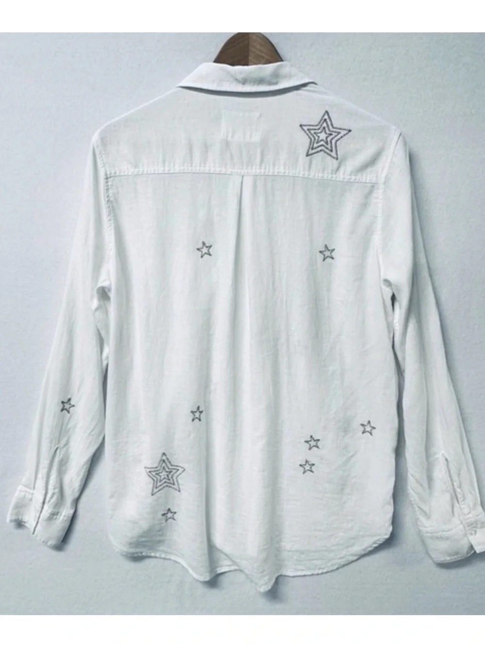 Rails Charli button down metallic gold star white linen blend top, small - Picture 5 of 13